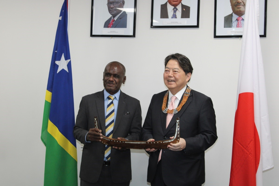 Japan’s Minister of Foreign Affairs completes visit to Honiara