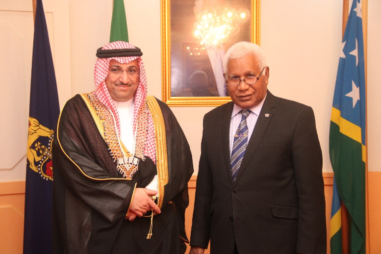 The Ambassador of the Kingdom of Saudi Arabia to Solomon Islands, His Excellency Sultan Bin Fahad Bin Khuzaim with the Governor General, His Excellency Sir David Vunagi.